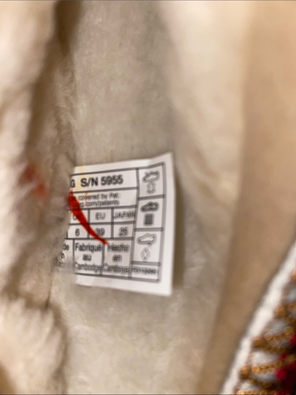 UGG TASMAN - Picture 5 of 5